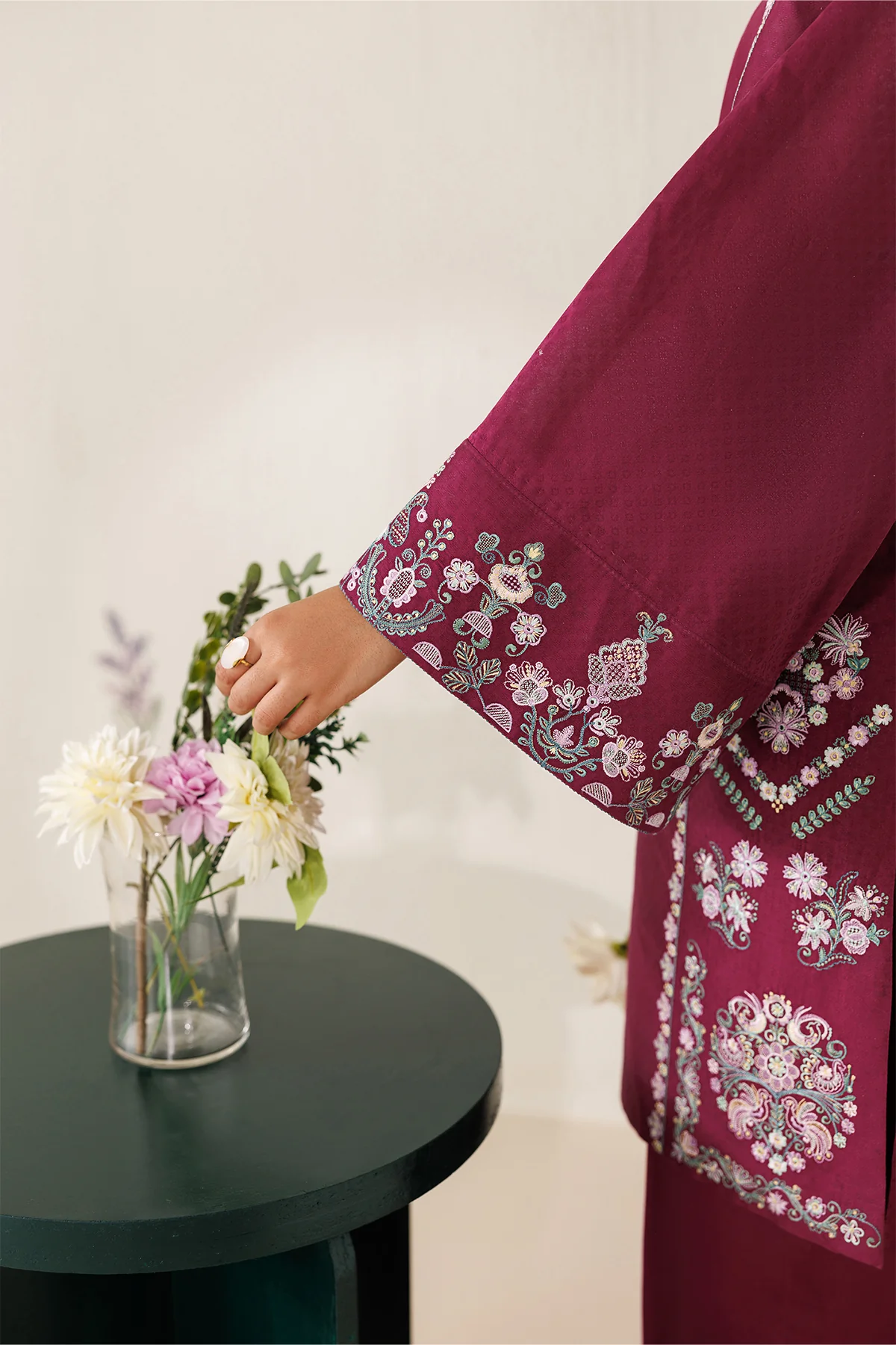 EMBROIDERED JACQUARD PR-1267 - Image 4