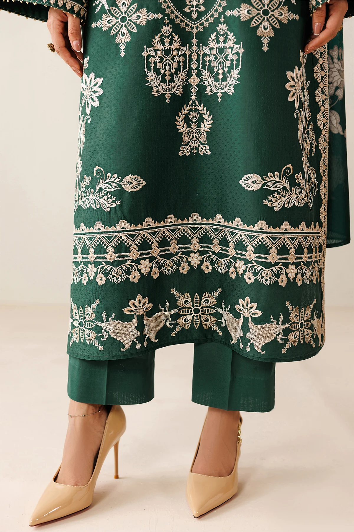 EMBROIDERED JACQUARD PR-1268 - Image 4
