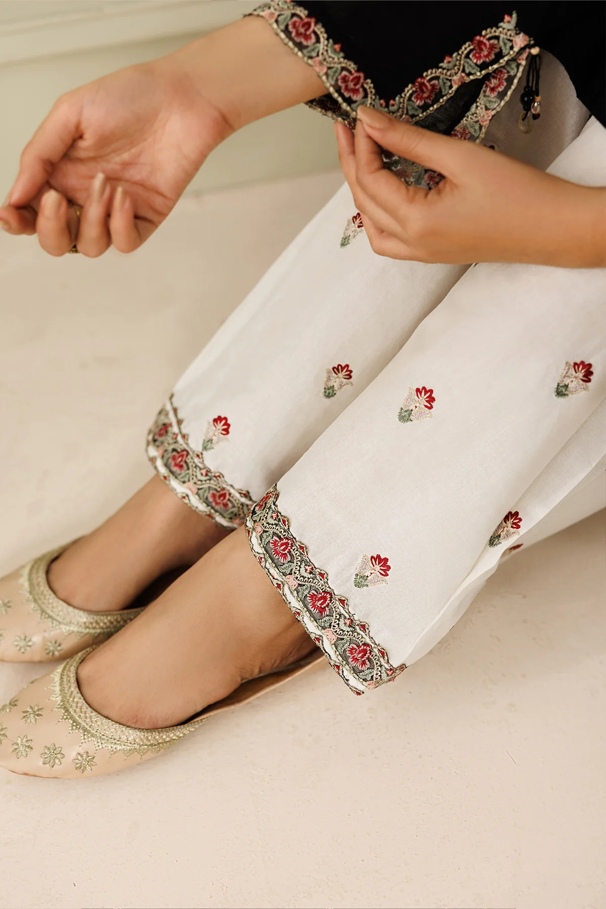 EMBROIDERED LAWN PR-1277 - Image 5