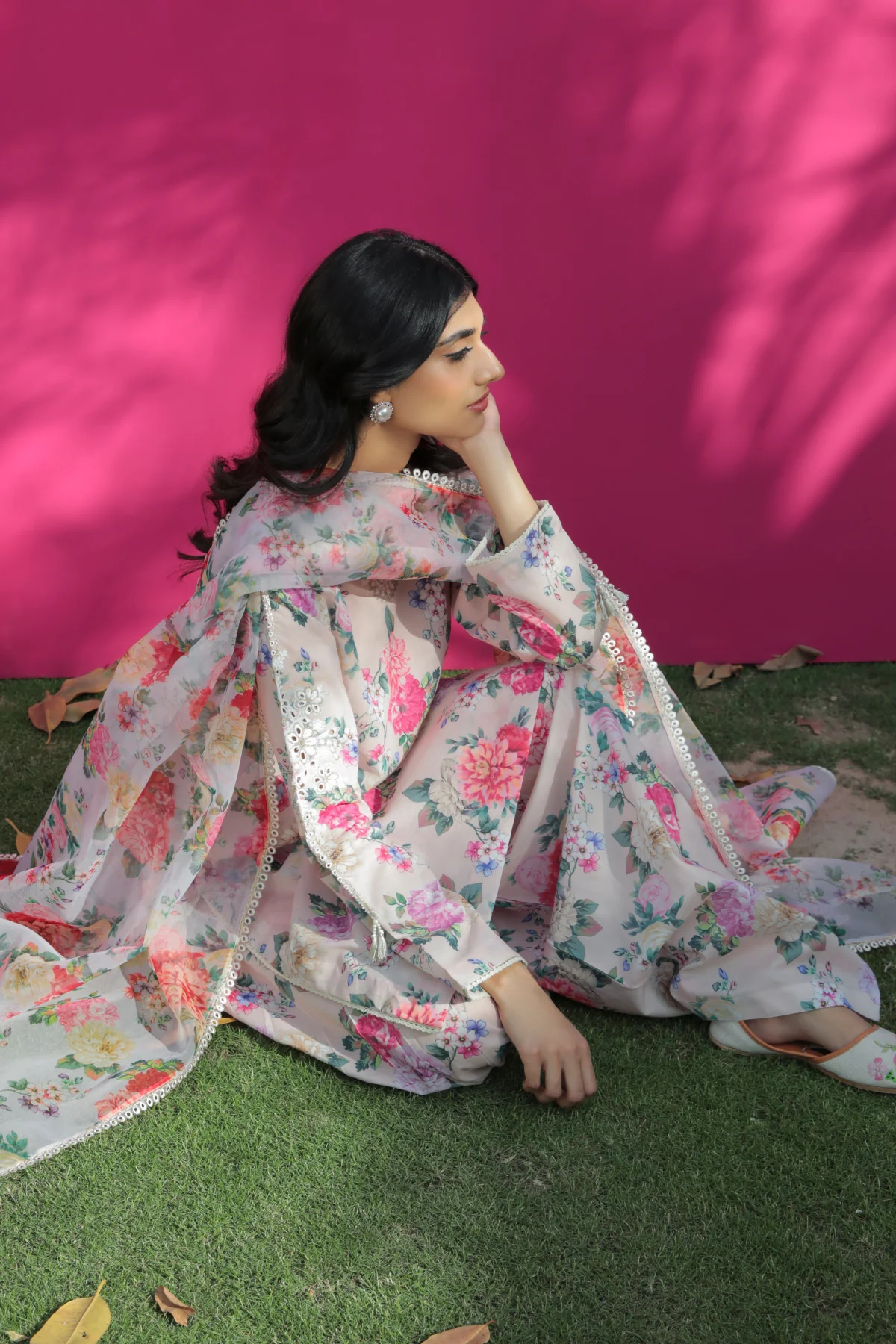 EMBROIDERED LAWN UF-191 - Image 3