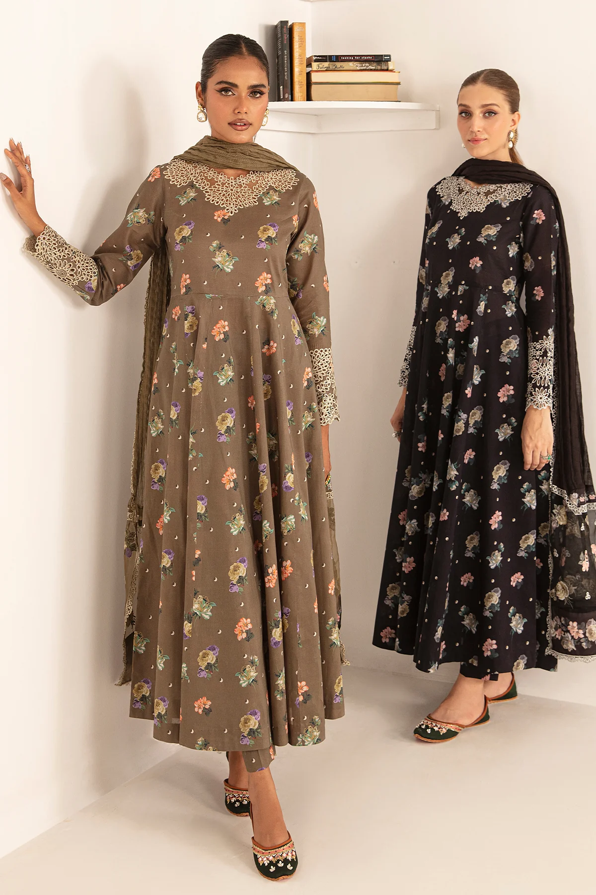 EMBROIDERED LAWN UF-406 - Image 4