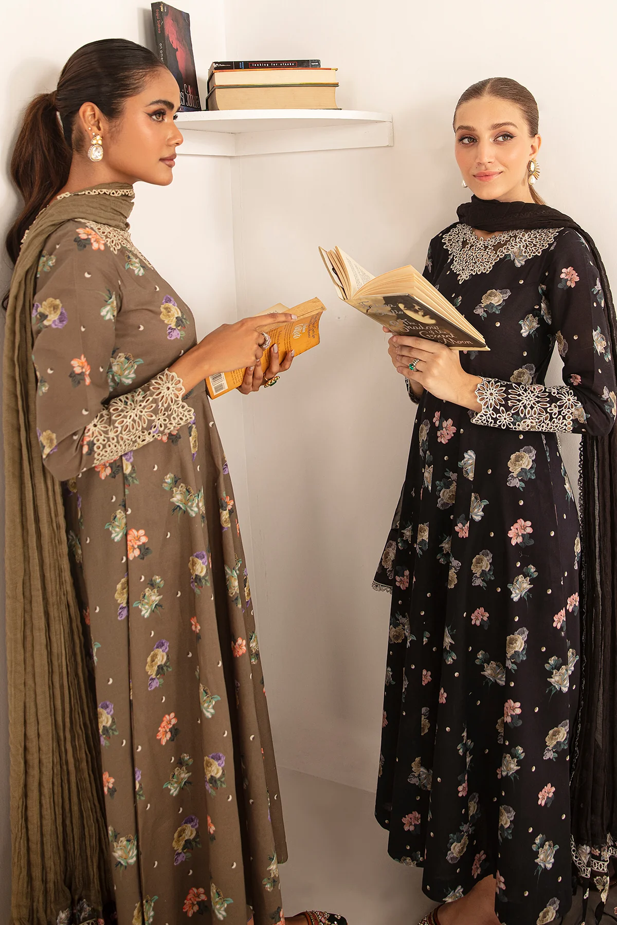EMBROIDERED LAWN UF-406 - Image 5