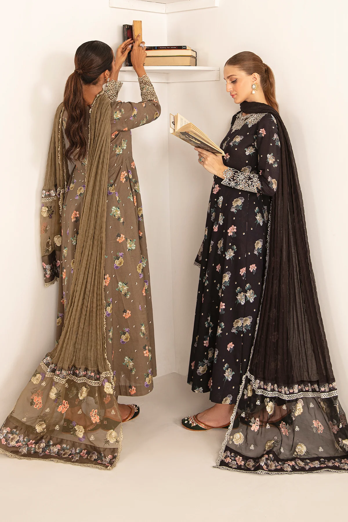 EMBROIDERED LAWN UF-406 - Image 7
