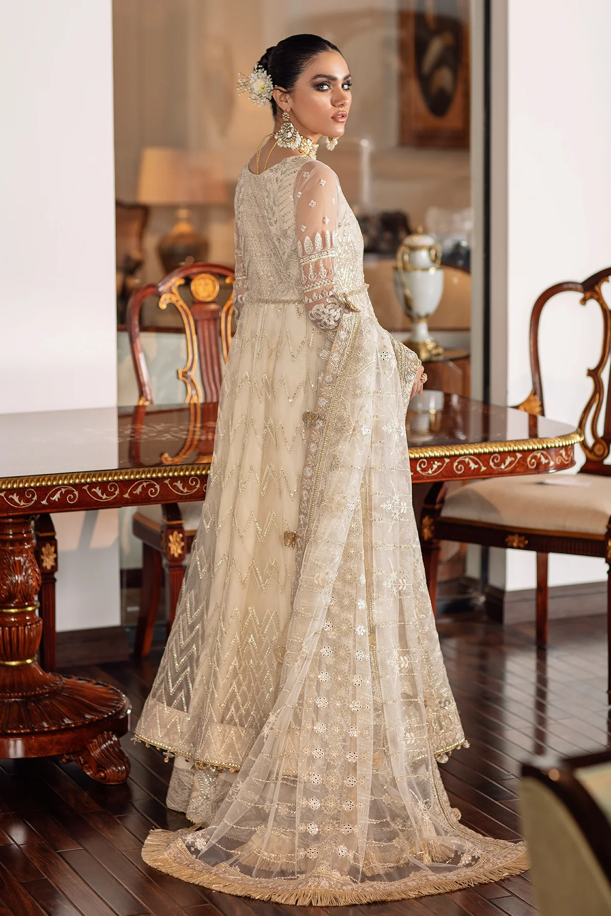 EMBROIDERED NET CH09-05 UNSTITCHED - Image 5