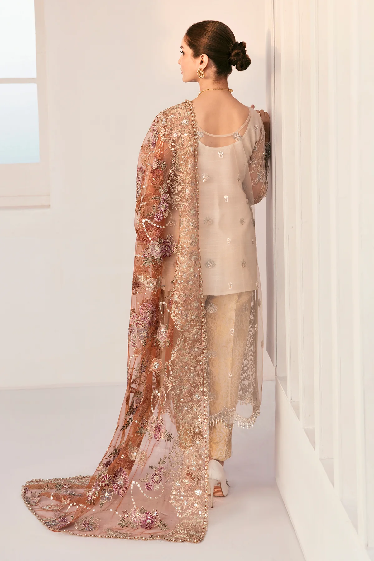 EMBROIDERED NET CH11-03 UNSTITCHED - Image 5