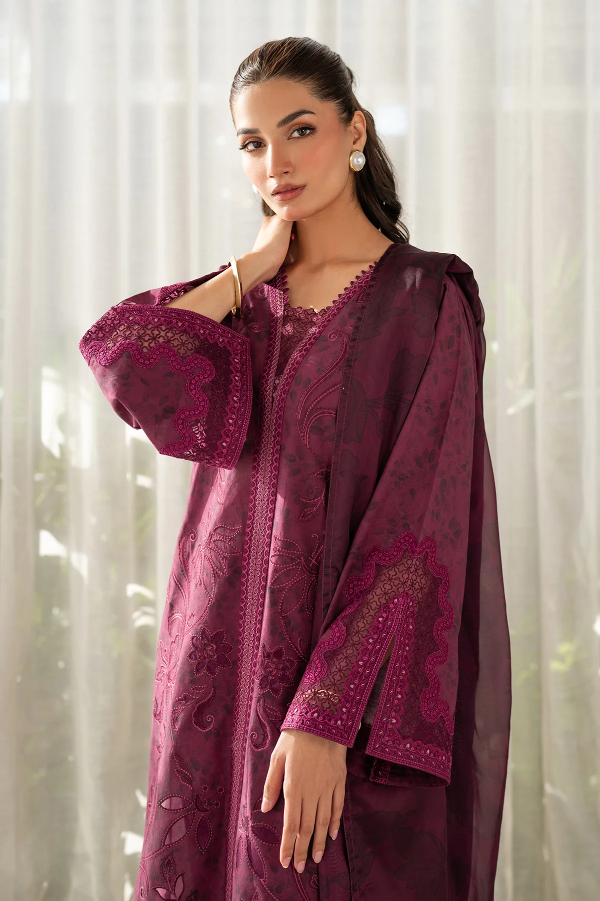 EMBROIDERED PRINTED LAWN SF-4098 - Image 3