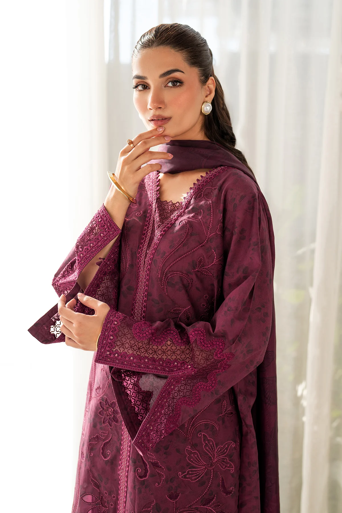 EMBROIDERED PRINTED LAWN SF-4098 - Image 5