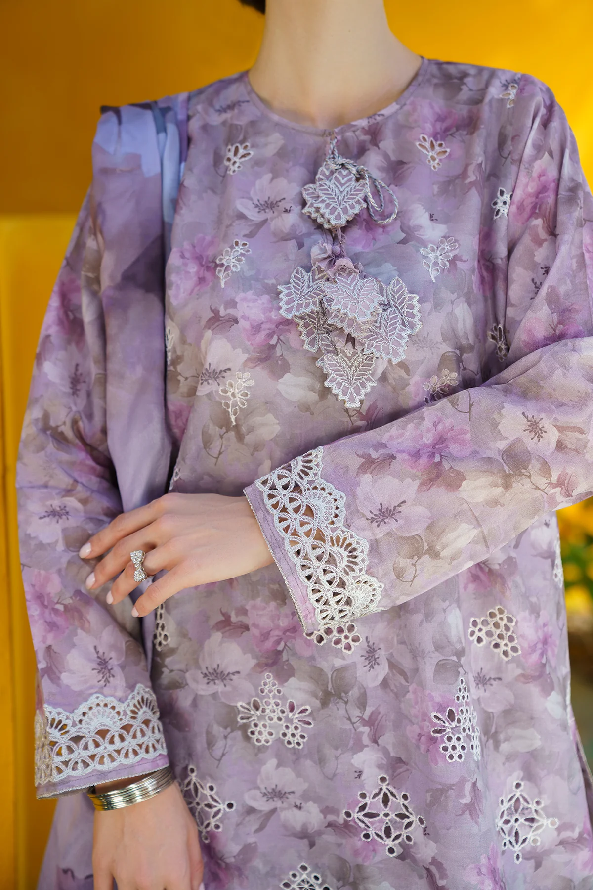EMBROIDERED PRINTED LAWN UF-579 - Image 6
