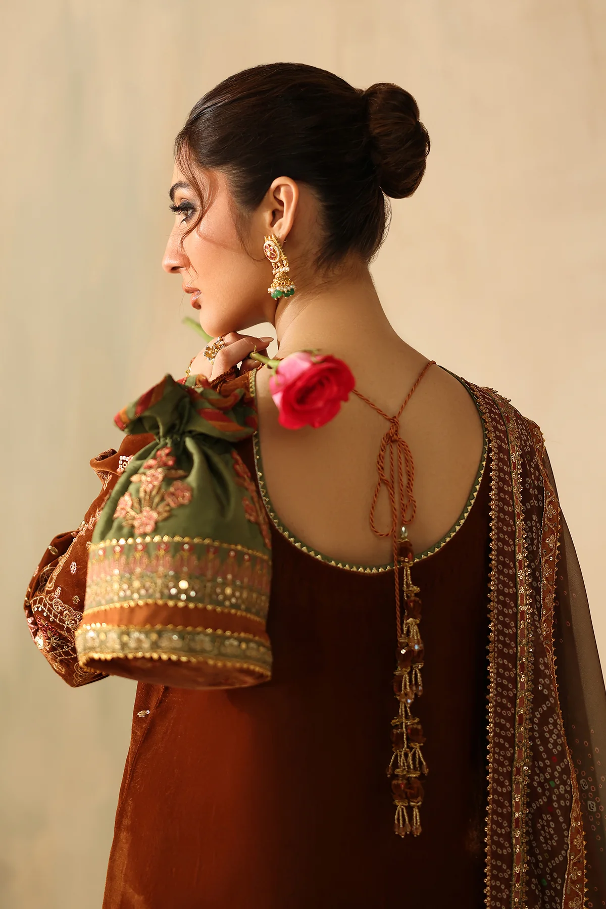 EMBROIDERED VELVET UF-4317 - Image 10