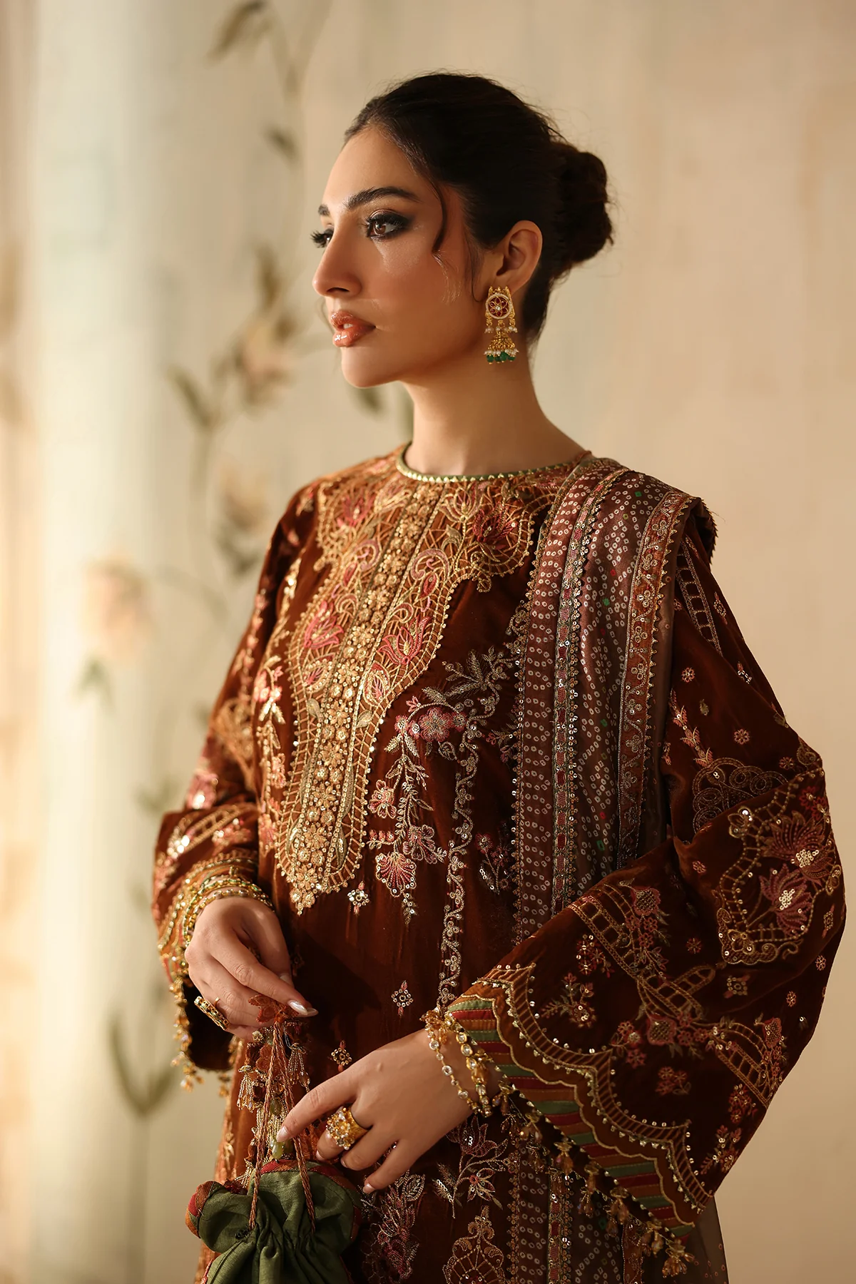 EMBROIDERED VELVET UF-4317 - Image 5