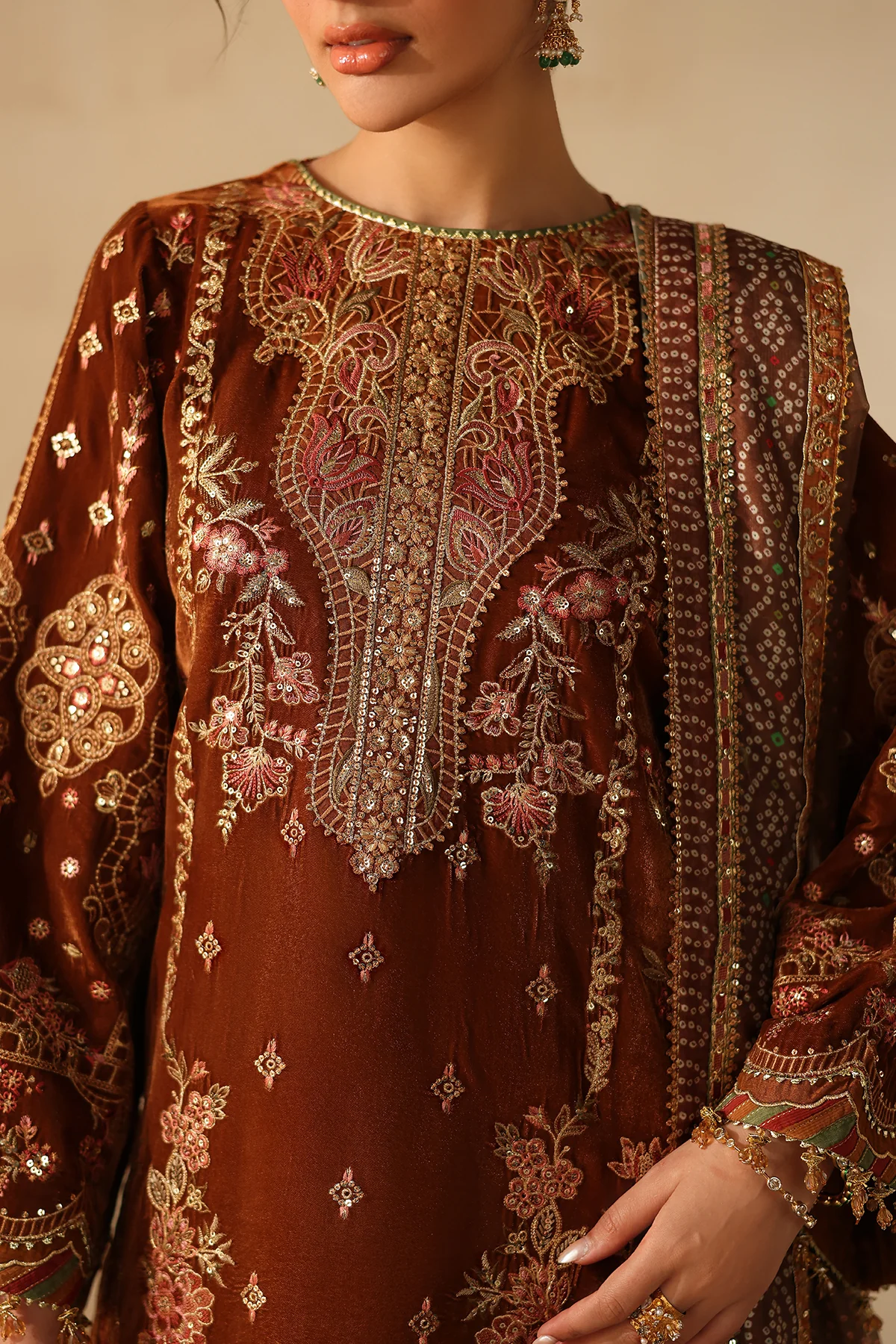 EMBROIDERED VELVET UF-4317 - Image 7
