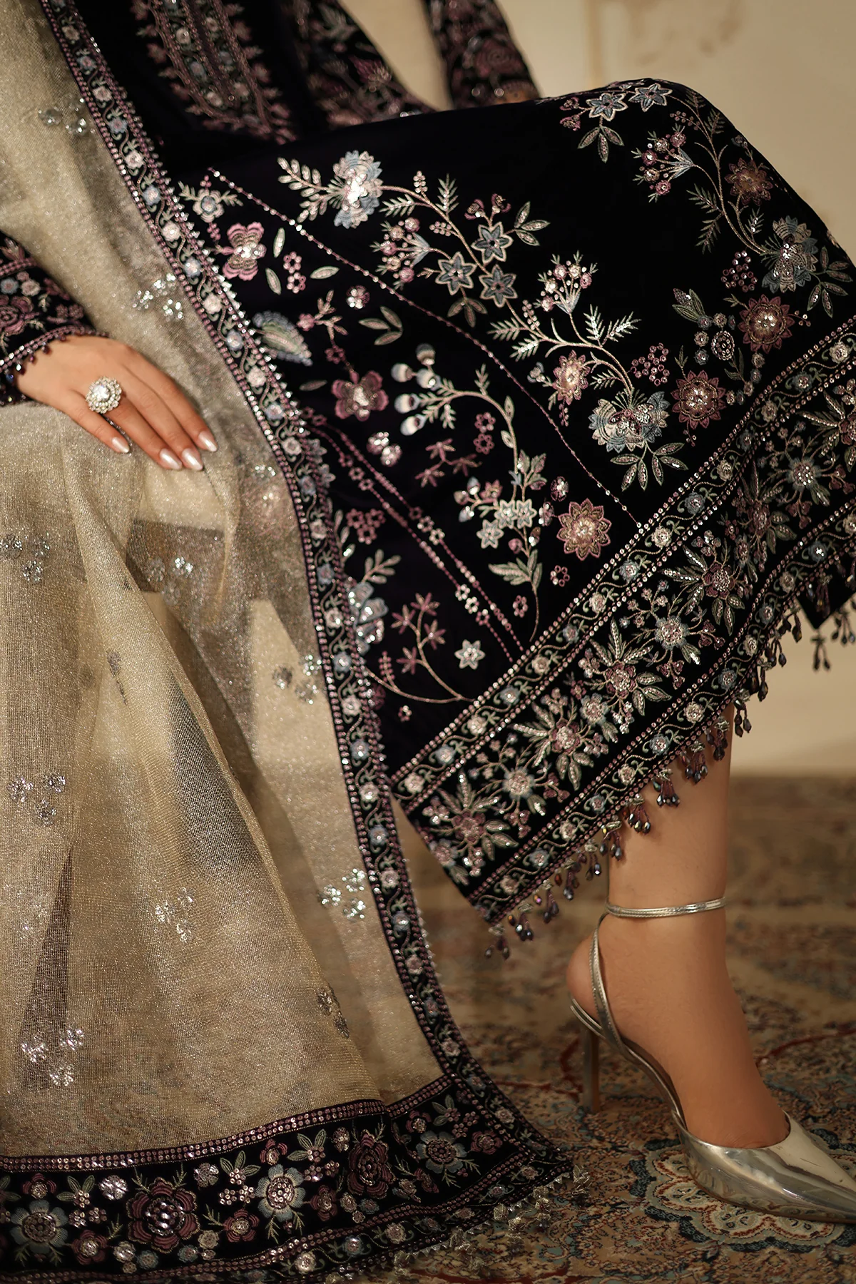 EMBROIDERED VELVET UF-4321 - Image 6